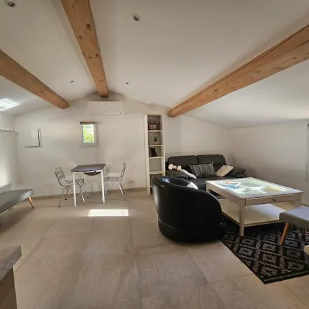 Apartament La Siesta 83 Le Lavandou